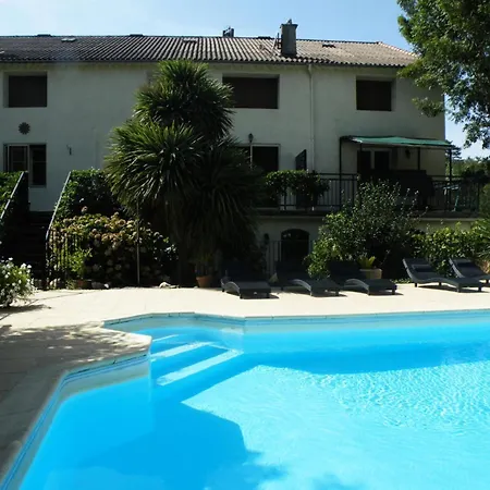 Le Poujol - Maison 5 Pieces 12 Personnes Mae-2323